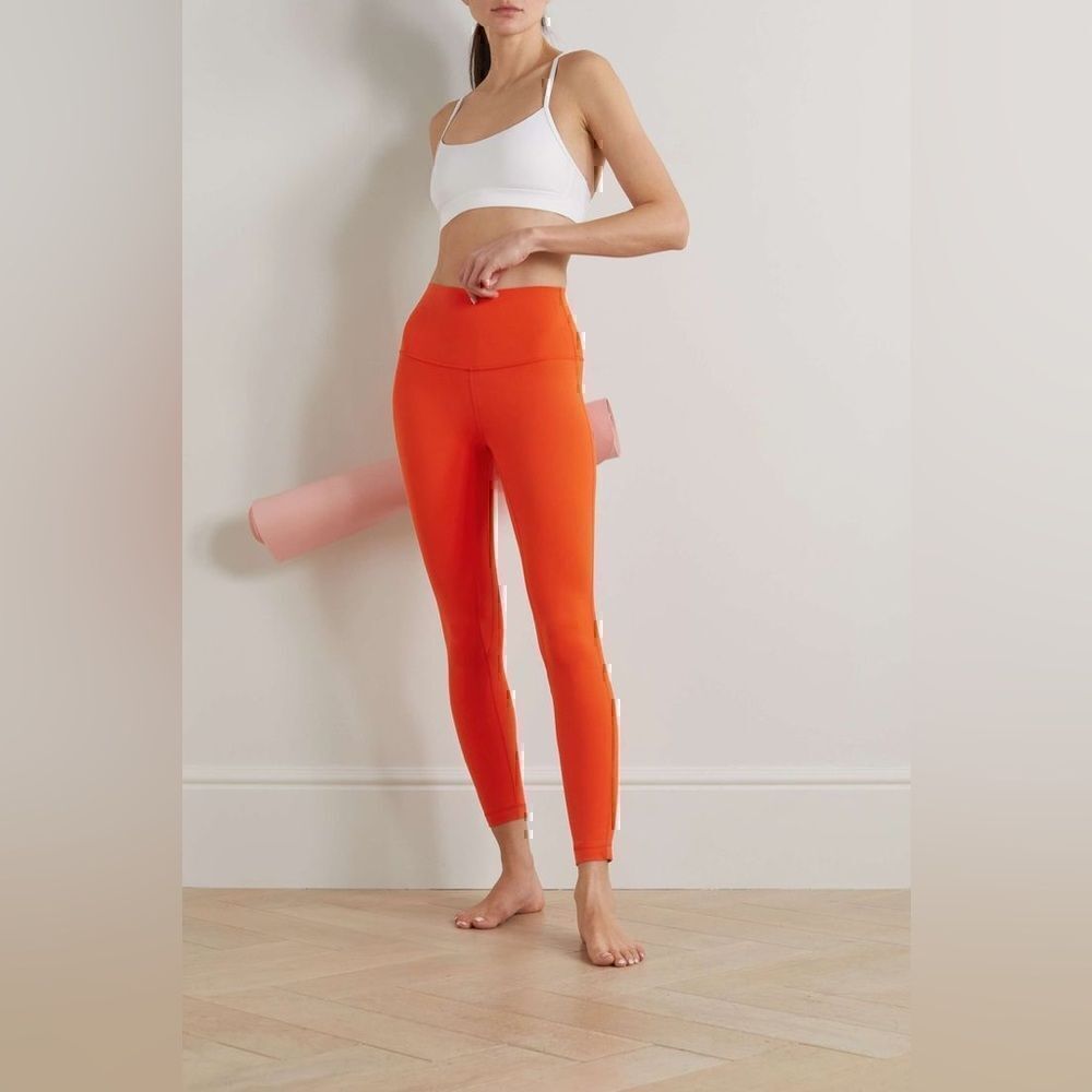 Lululemon Align 28 inch with pockets